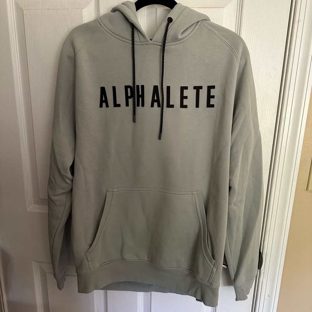 Alphalete pullover hoodie
